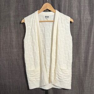 Vintage milranke white geometric knit sweater vest size medium
